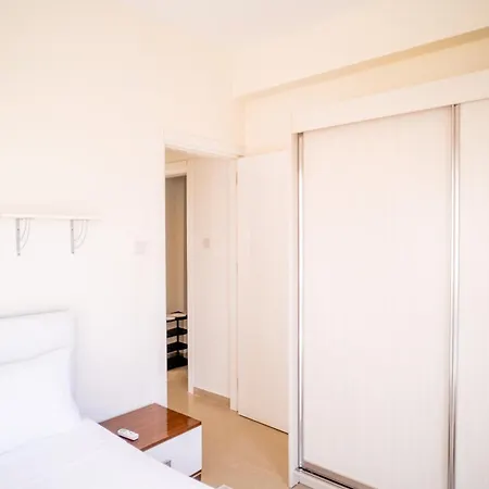 Romantiс Two-Bedroom Apartment With Sea View Girne Dış mekan fotoğraf