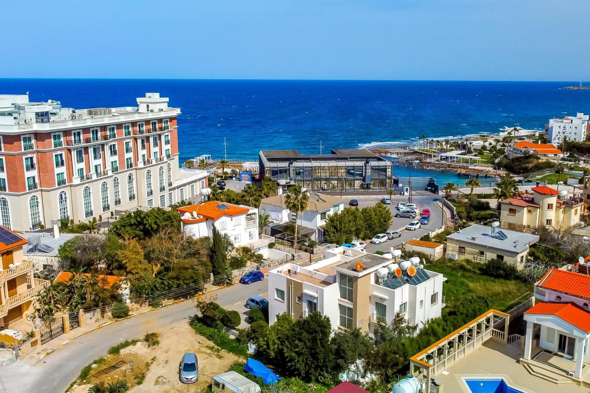 Apartment Romantiс Two-bedroom With Sea View Kyrenia (Northern Cyprus)