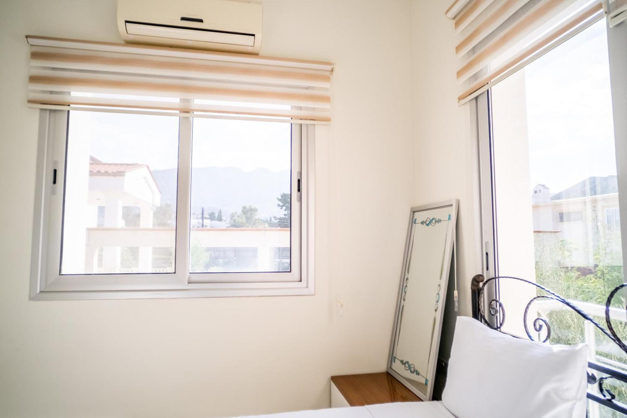 Romantiс Two-bedroom With Sea View Apartment Kyrenia (Northern Cyprus)